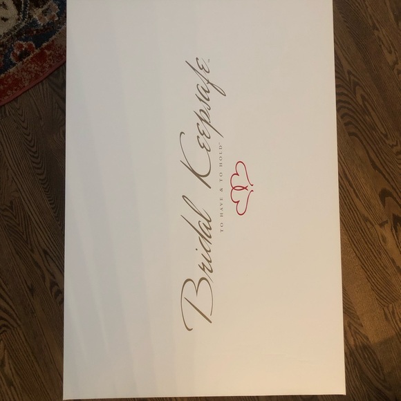 Justin Alexander Wedding Gown - Picture 5 of 10